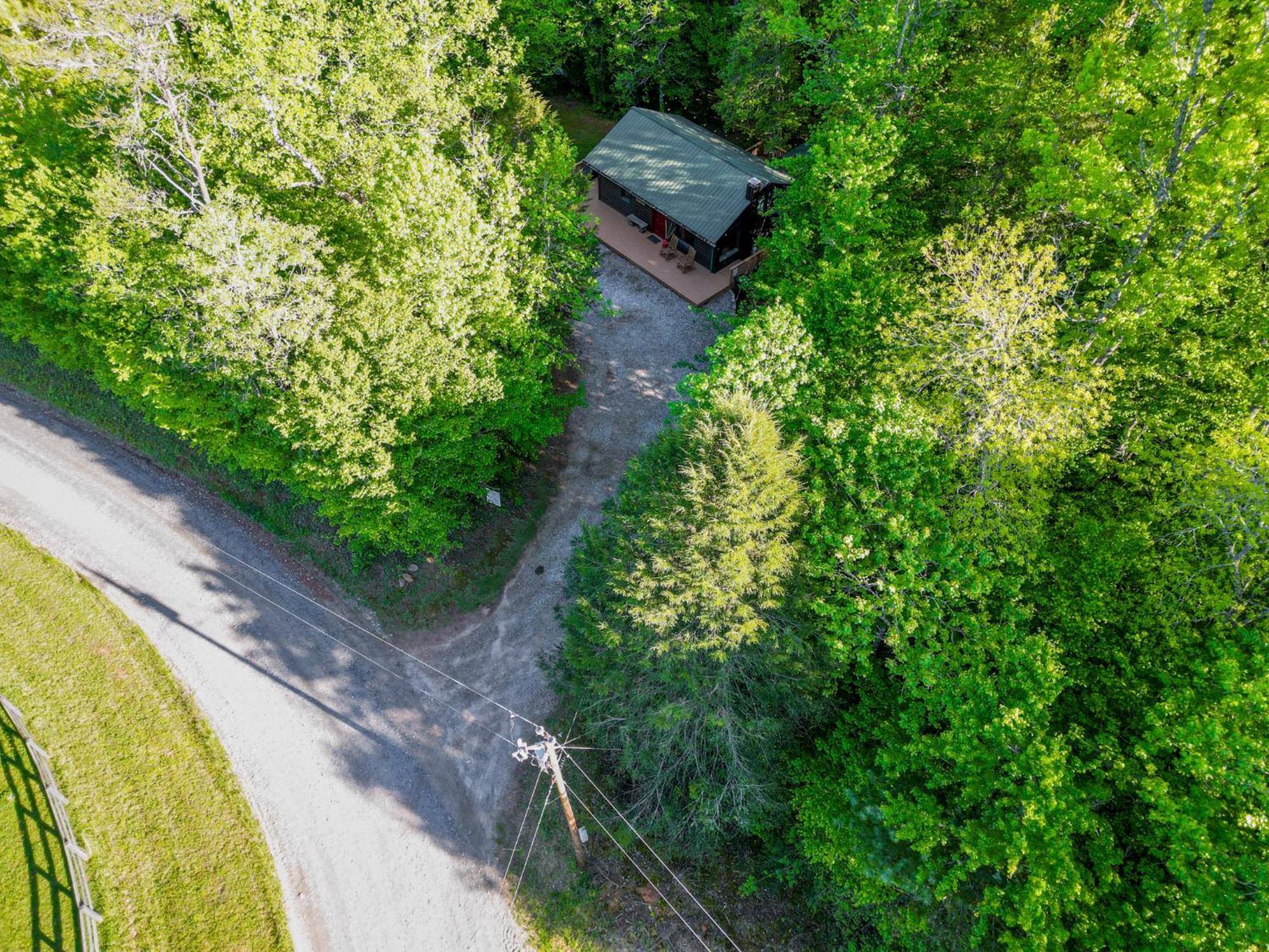 The Big Little Cabin - Hot Tub & Playground Villa Dahlonega Exterior photo