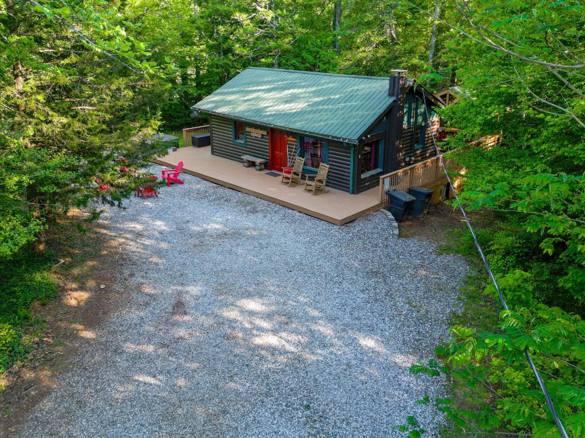 The Big Little Cabin - Hot Tub & Playground Villa Dahlonega Exterior photo